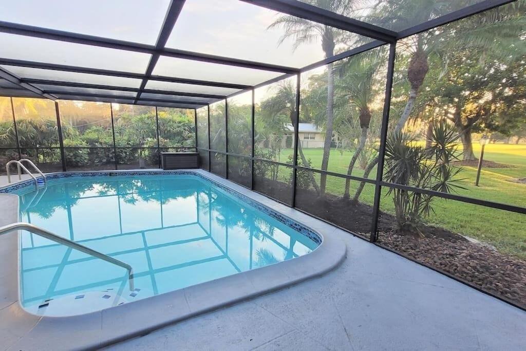 Remodeled 4Br Pool Home / Golf View/Near Beaches Sarasota Exterior foto